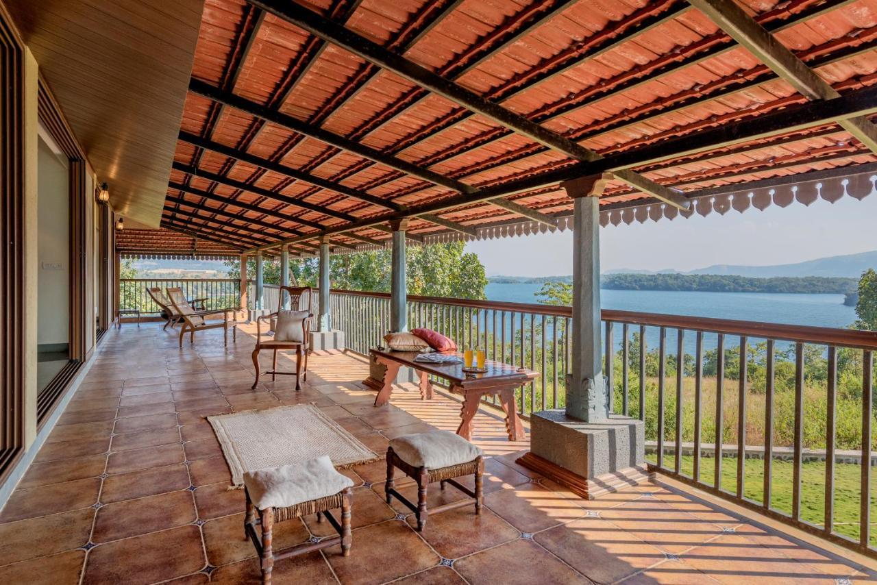 Saffronstays Anantham, Kamshet - Pet-Friendly Lakefront Villa With A Huge Verandah Nethersole Dam Exterior foto